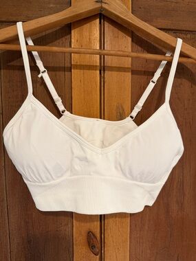 Lululemon Ebb To Streets Sports Bra Size 12 White Convertible